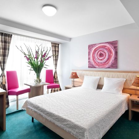 Hotel Petrus Krakow Ngoại thất bức ảnh